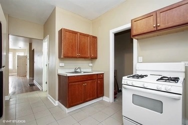 5656 S Marshfield Avenue Property Photo 14