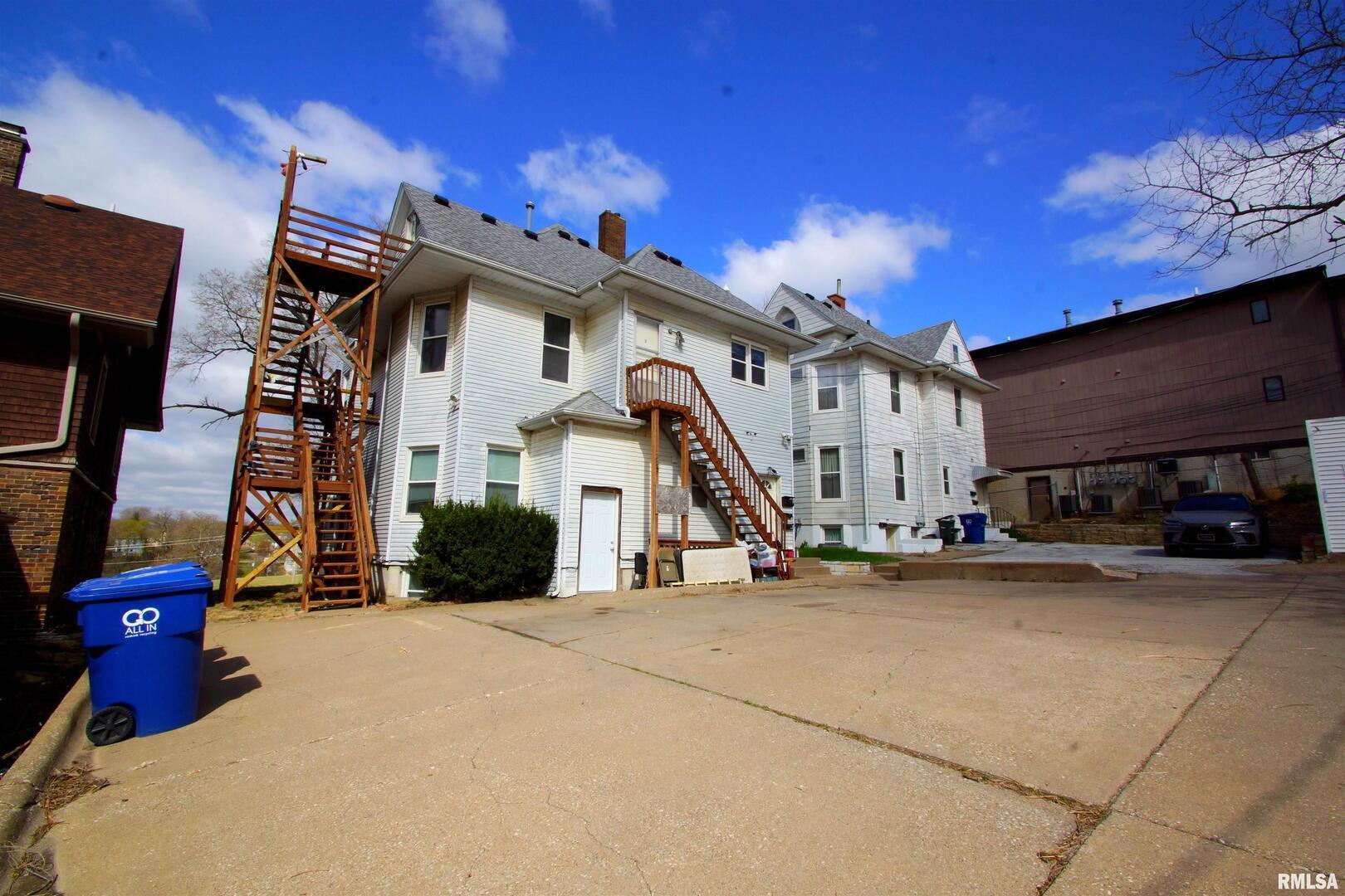 705 BRADY Street