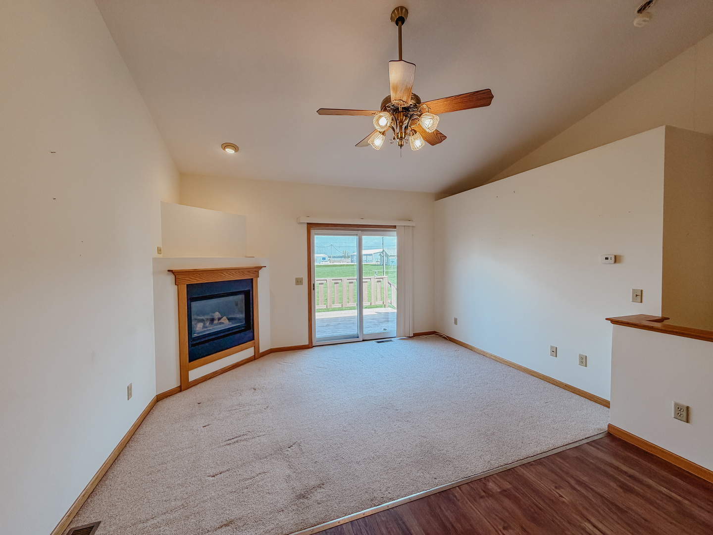 712 W St Joseph Street Property Photo 5