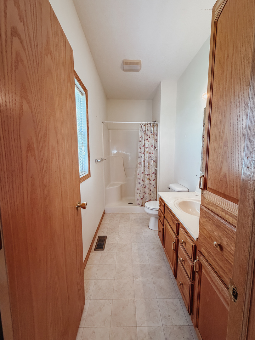 712 W St Joseph Street Property Photo 17