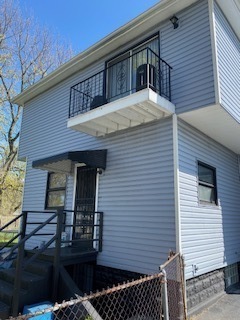 14227 Lincoln Avenue Property Photo 2
