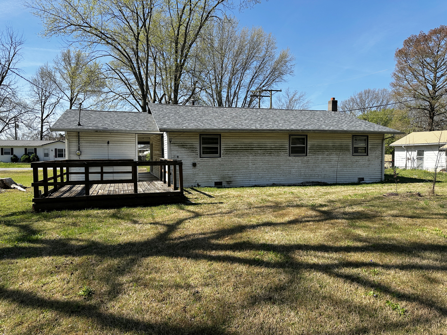 402 E Logan Street Property Photo 6