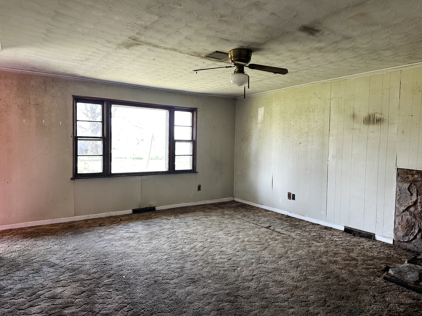 402 E Logan Street Property Photo 13