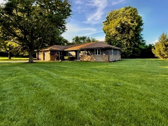 1106 E Pearl Drive Property Photo 1