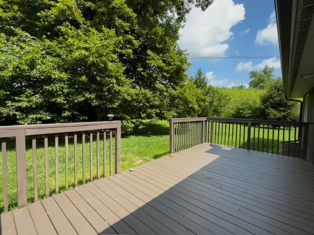 1106 E Pearl Drive Property Photo 9