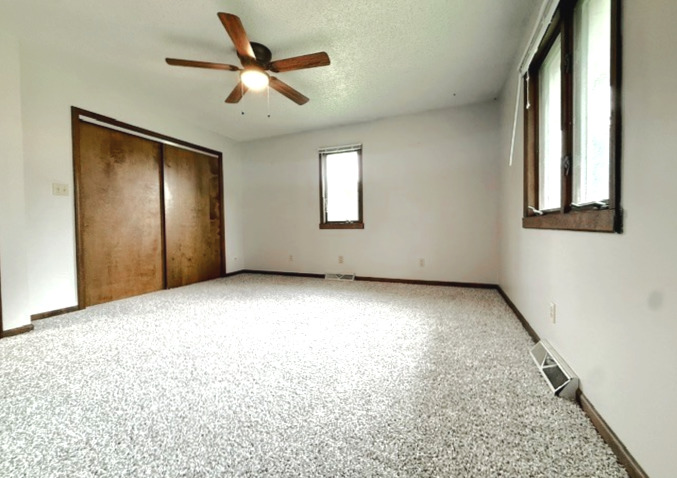 1106 E Pearl Drive Property Photo 98