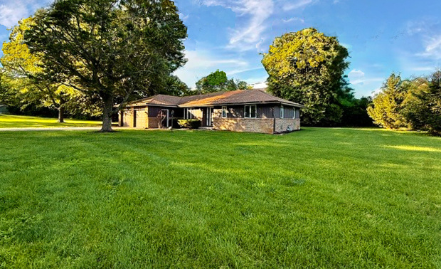 1106 E Pearl Drive Property Photo 108