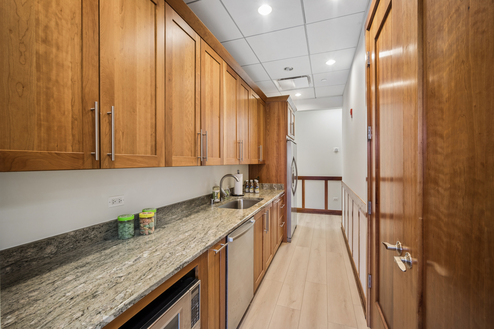 1416 Techny Road Property Photo 13
