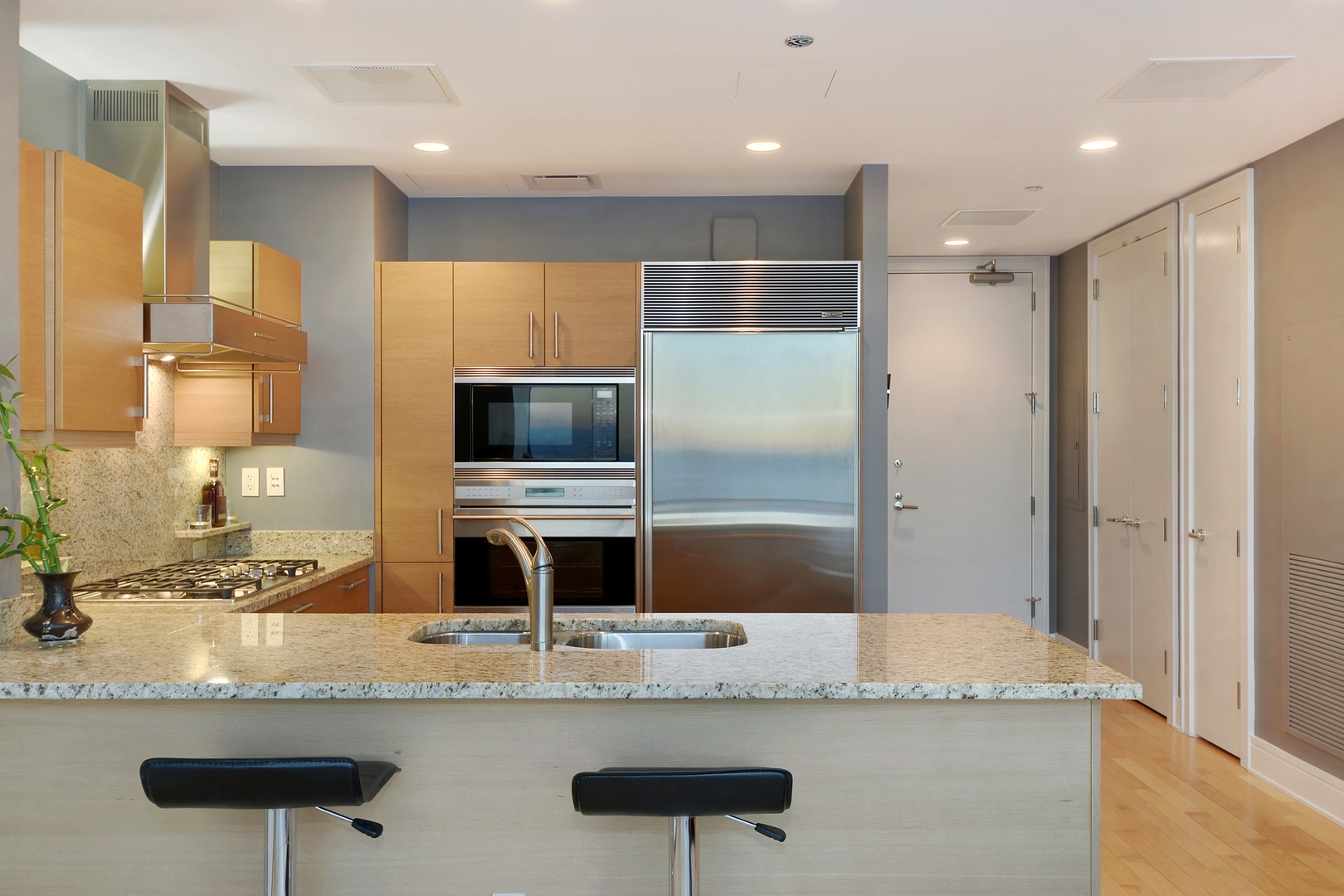 401 N Wabash Avenue 57c Property Photo 7