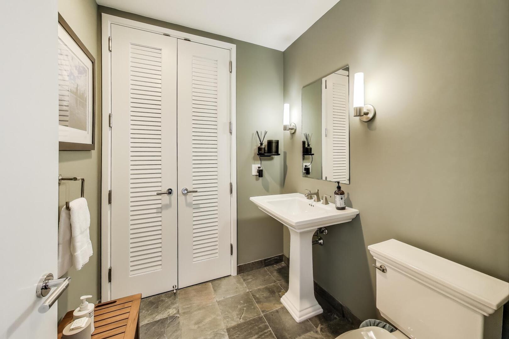 401 N Wabash Avenue 57c Property Photo 10