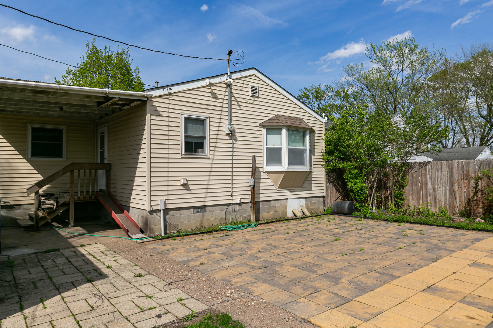 17112 10th Avenue Property Photo 7