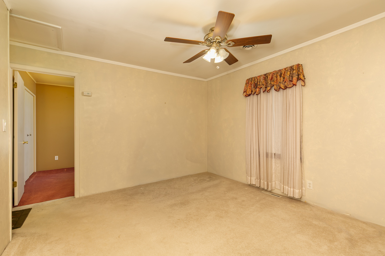 17112 10th Avenue Property Photo 13