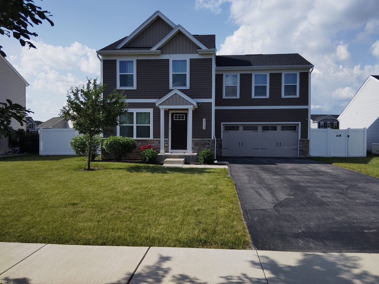 313 Pheasant Run Road Property Photo 1
