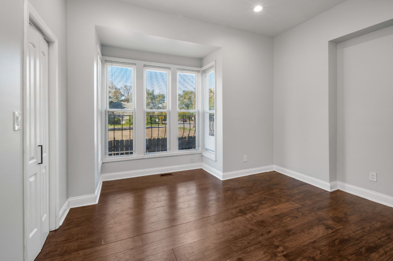 12624645 Property Photo 10