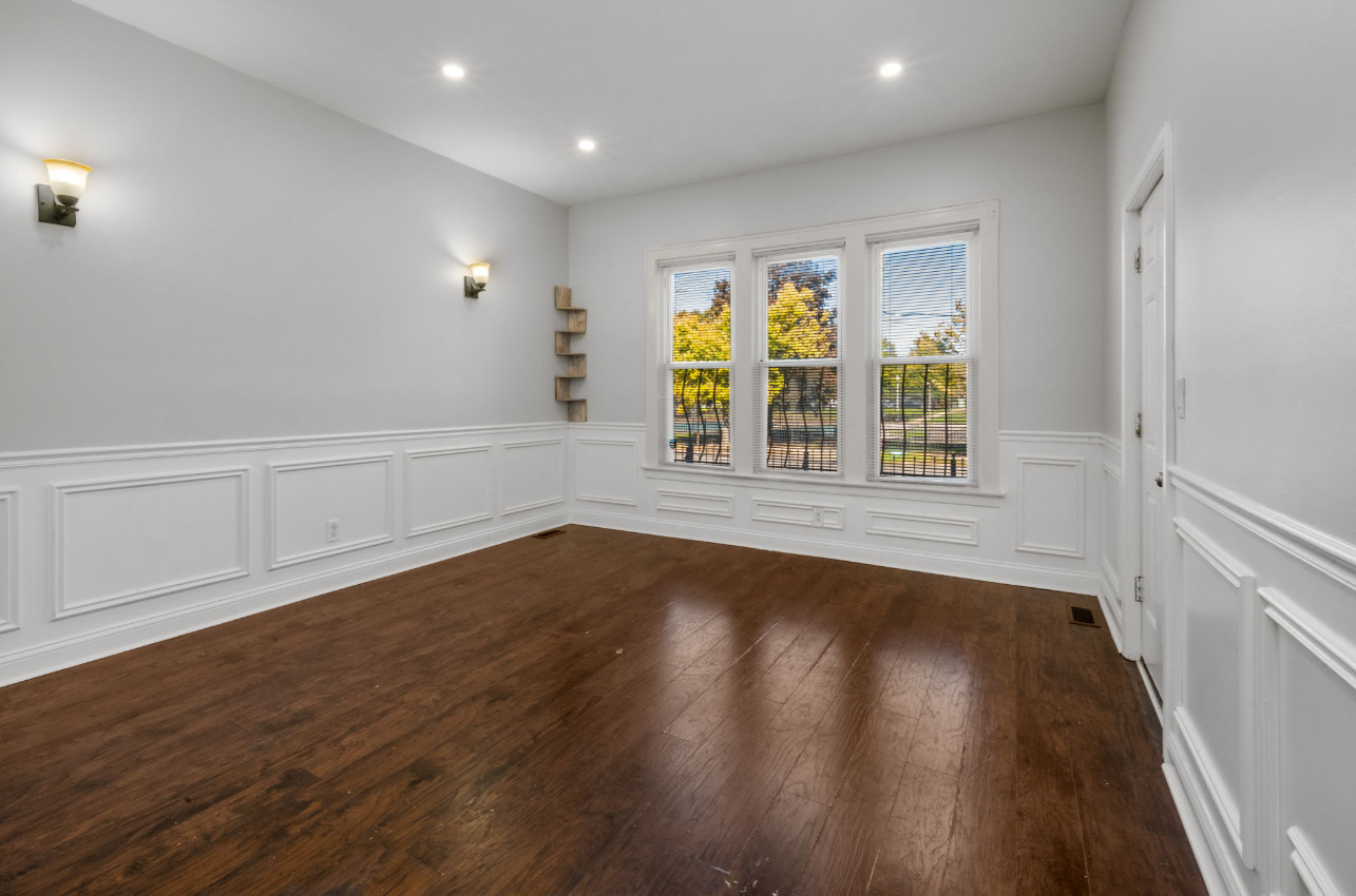 12624645 Property Photo 13