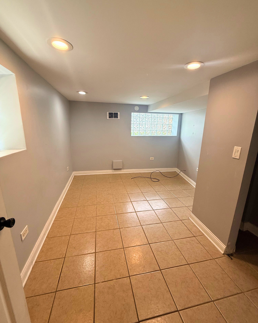 12624645 Property Photo 22