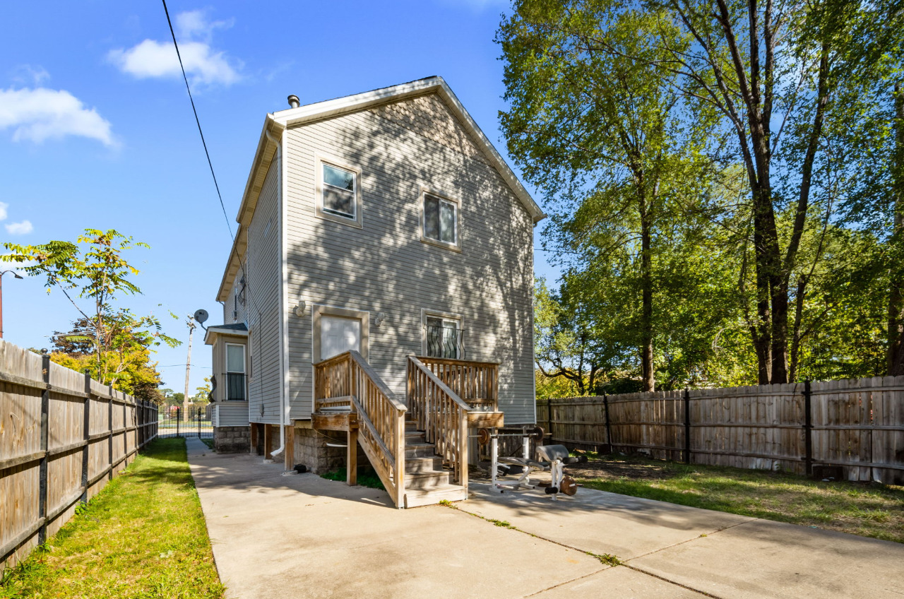 12624645 Property Photo 24