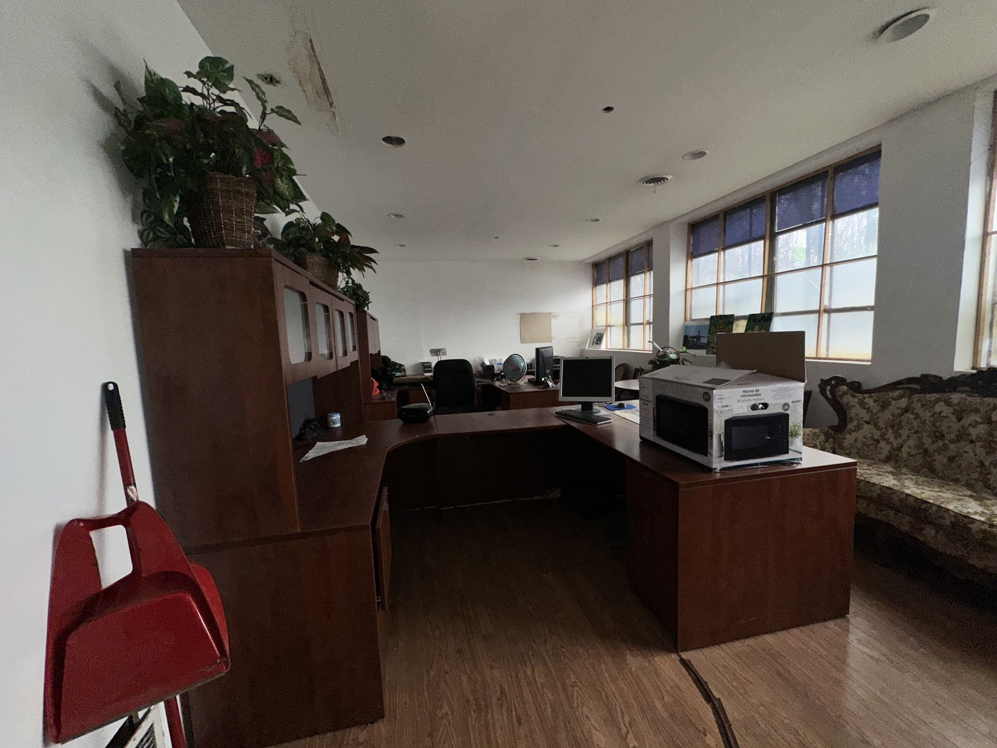12129 S Peoria Street Property Photo 10