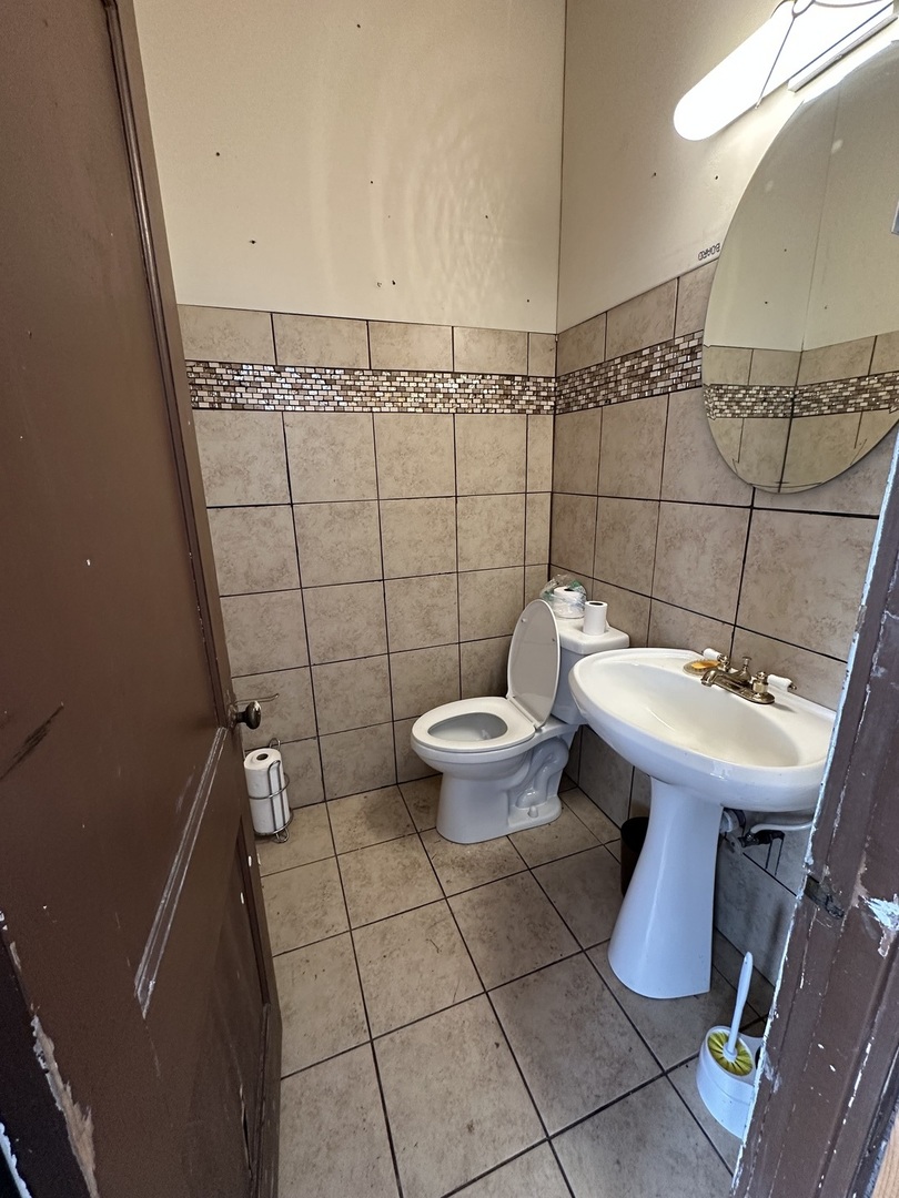 12129 S Peoria Street Property Photo 13