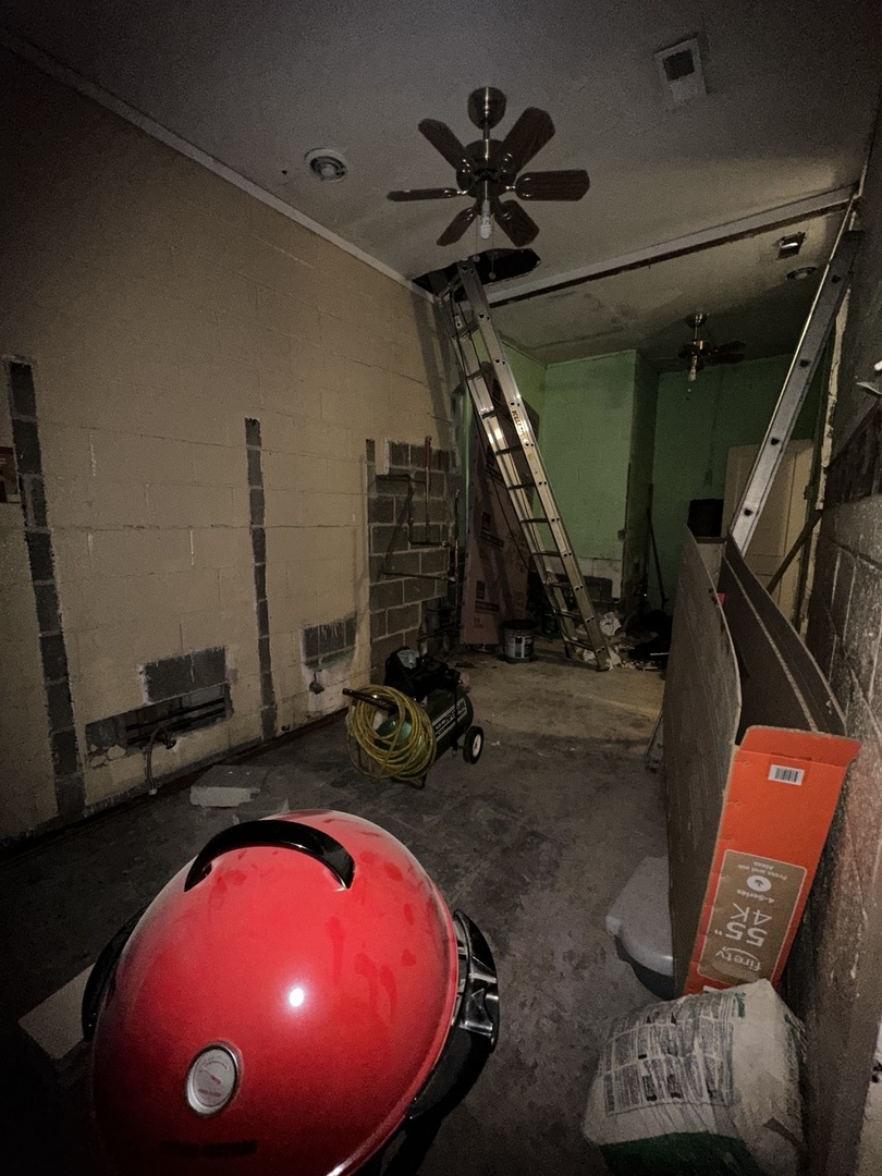 12129 S Peoria Street Property Photo 16