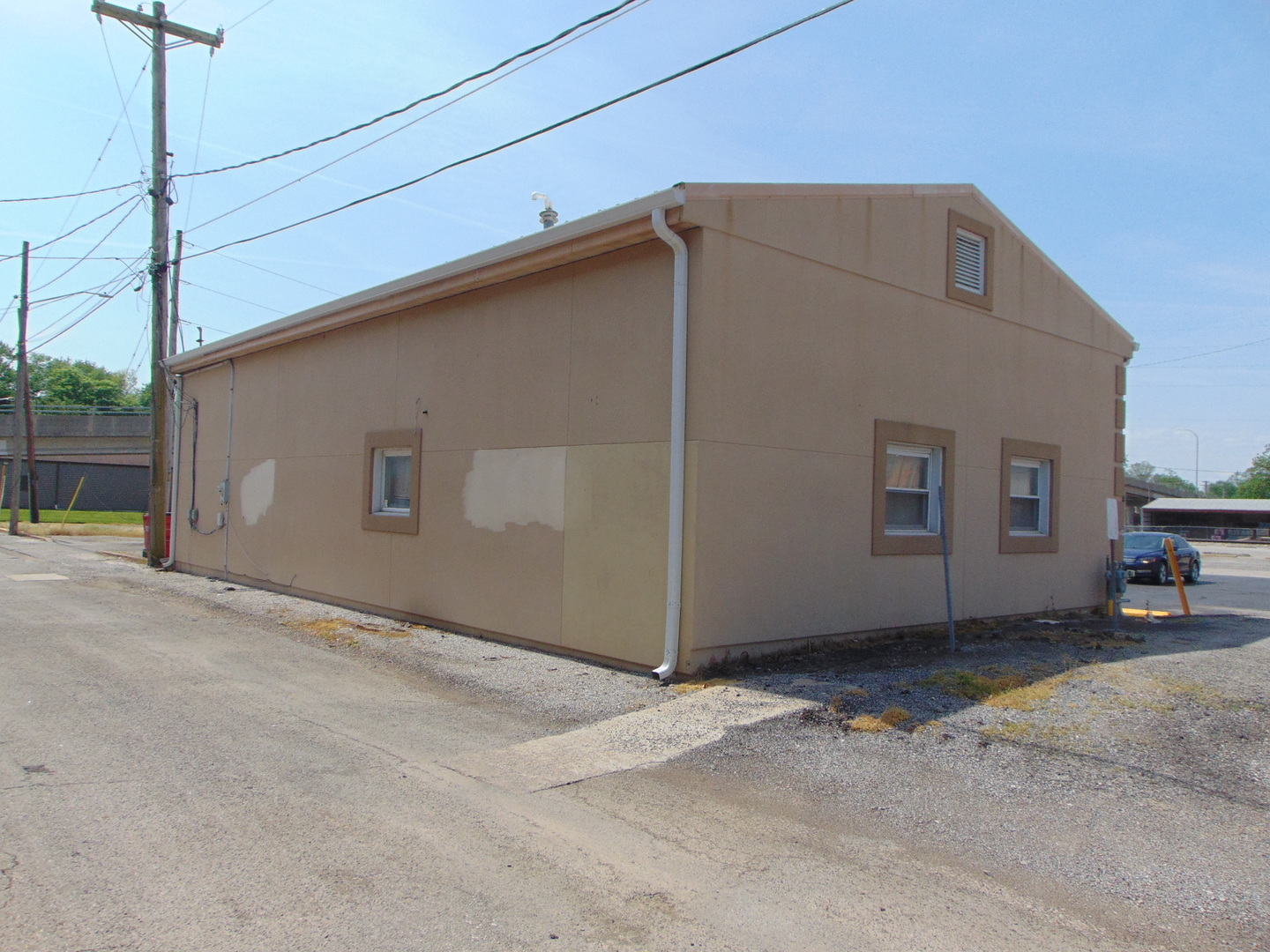 22 S Oak Street Property Photo 4