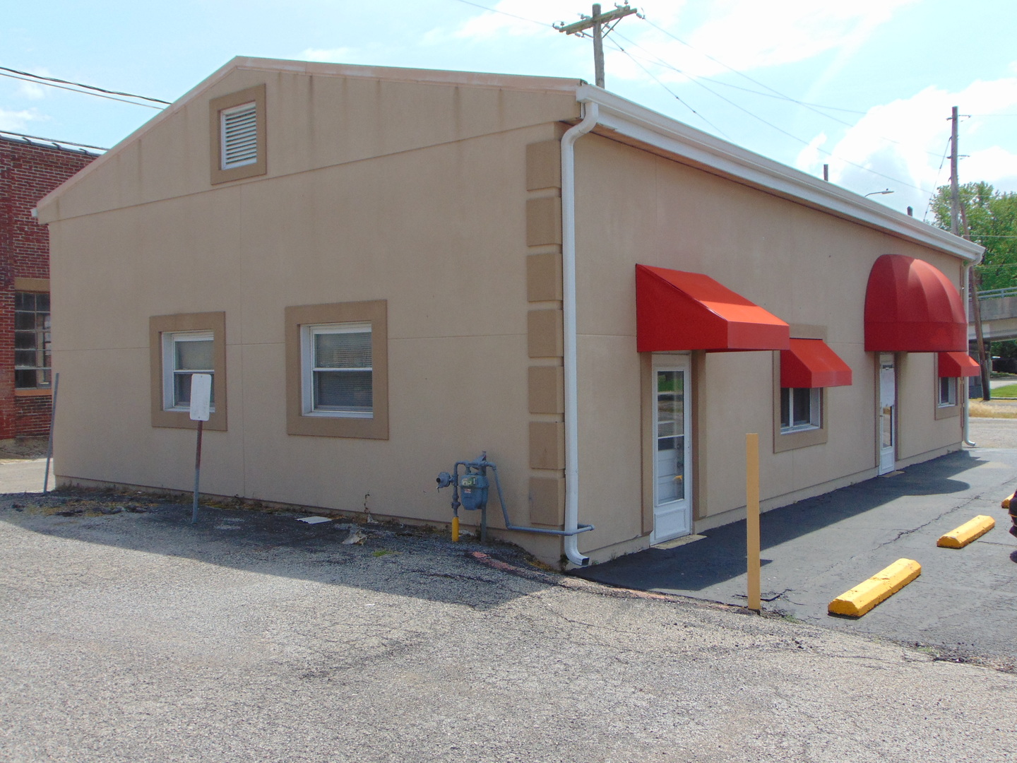 22 S Oak Street Property Photo 5