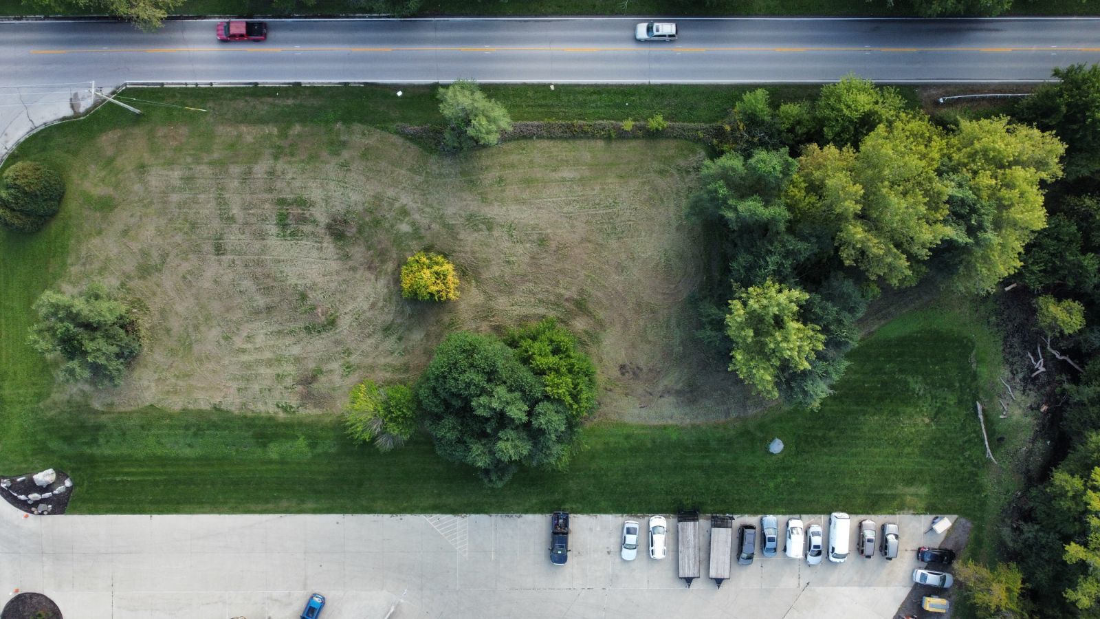 Lot 1 Lakeside Court Property Photo 2