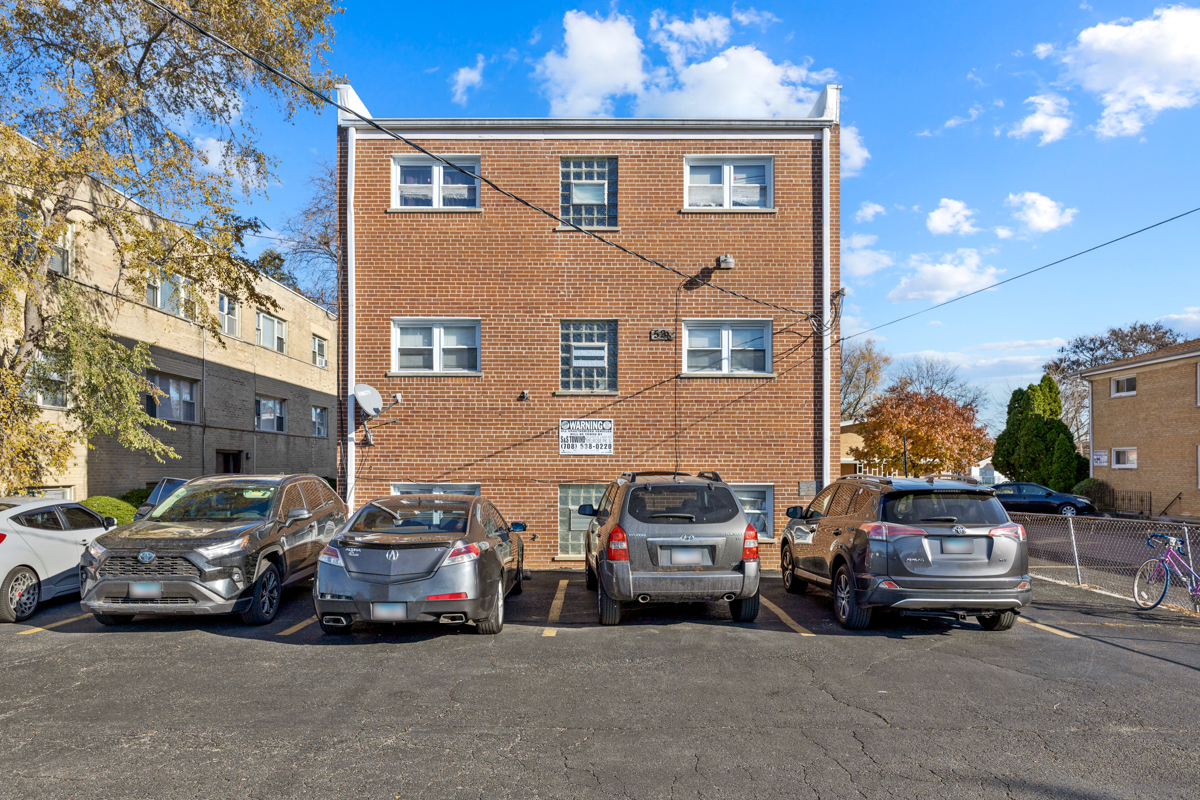 528 N Ardmore Avenue Property Photo 25