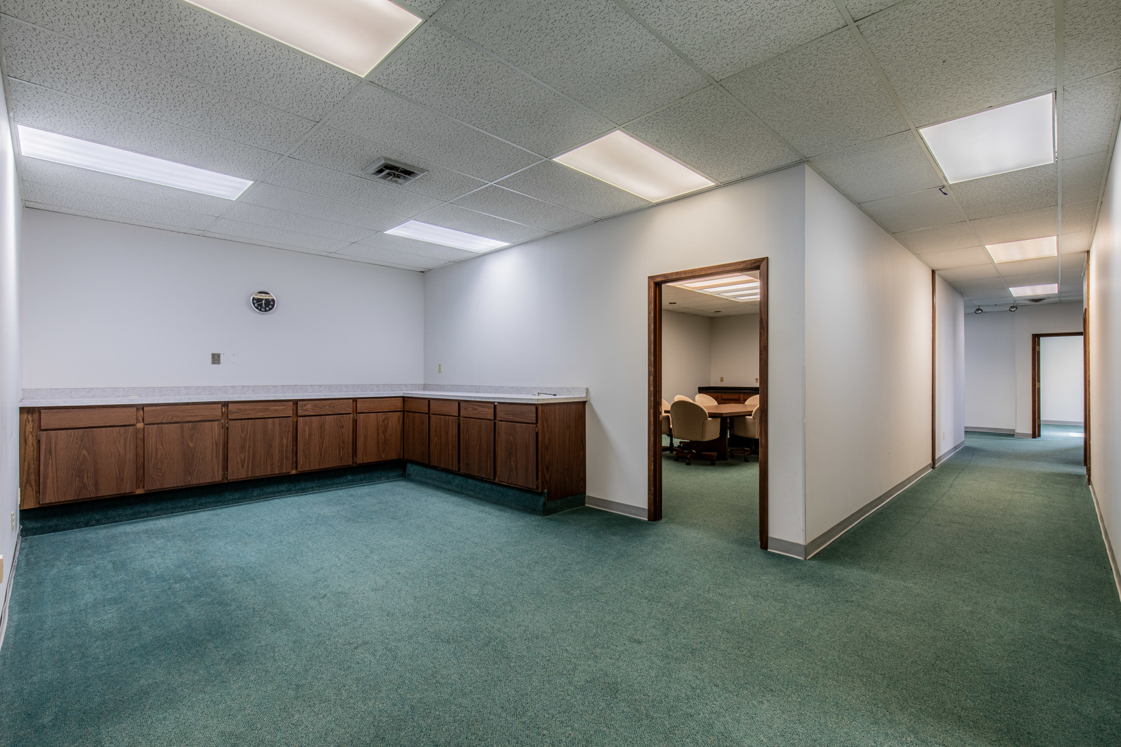 123 S Pleasant Street Property Photo 6