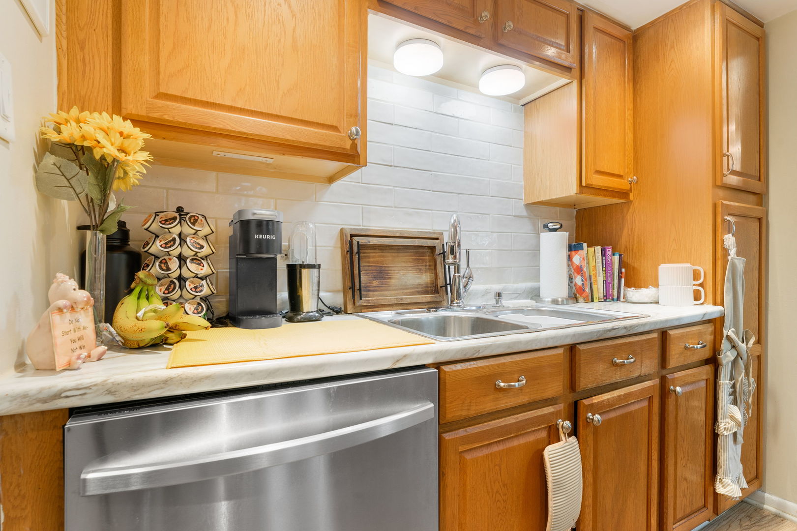 12821 S Kenneth Avenue B3 Property Photo 8