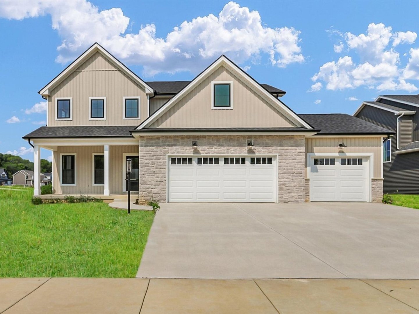 1113 Willowgrove Lane Property Photo 1