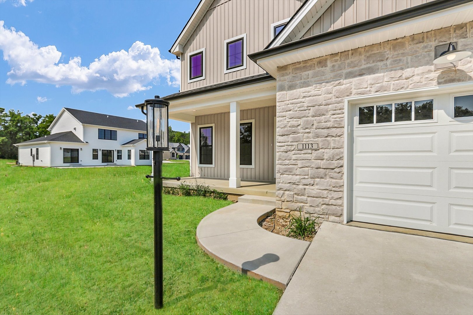 1113 Willowgrove Lane Property Photo 4