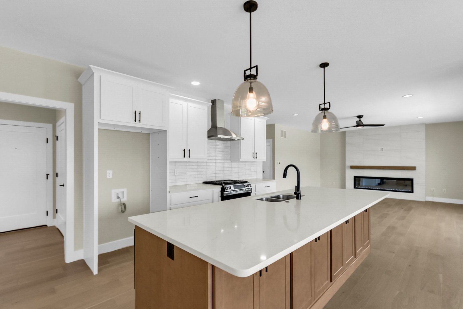 1113 Willowgrove Lane Property Photo 17