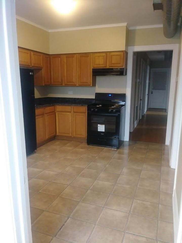 4815 Butterfield Road Property Photo 16