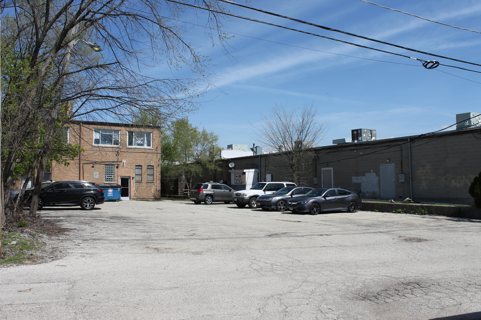 4815 Butterfield Road Property Photo 28