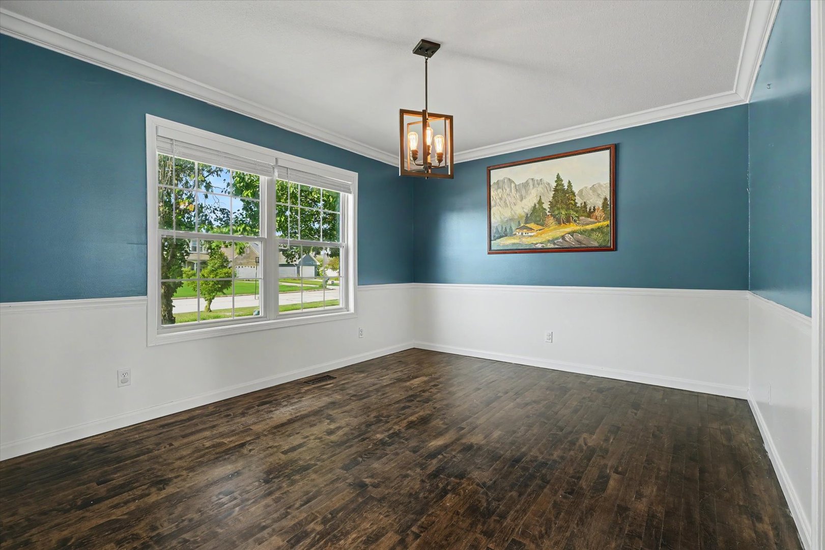206 E Tomaras Avenue Property Photo 16