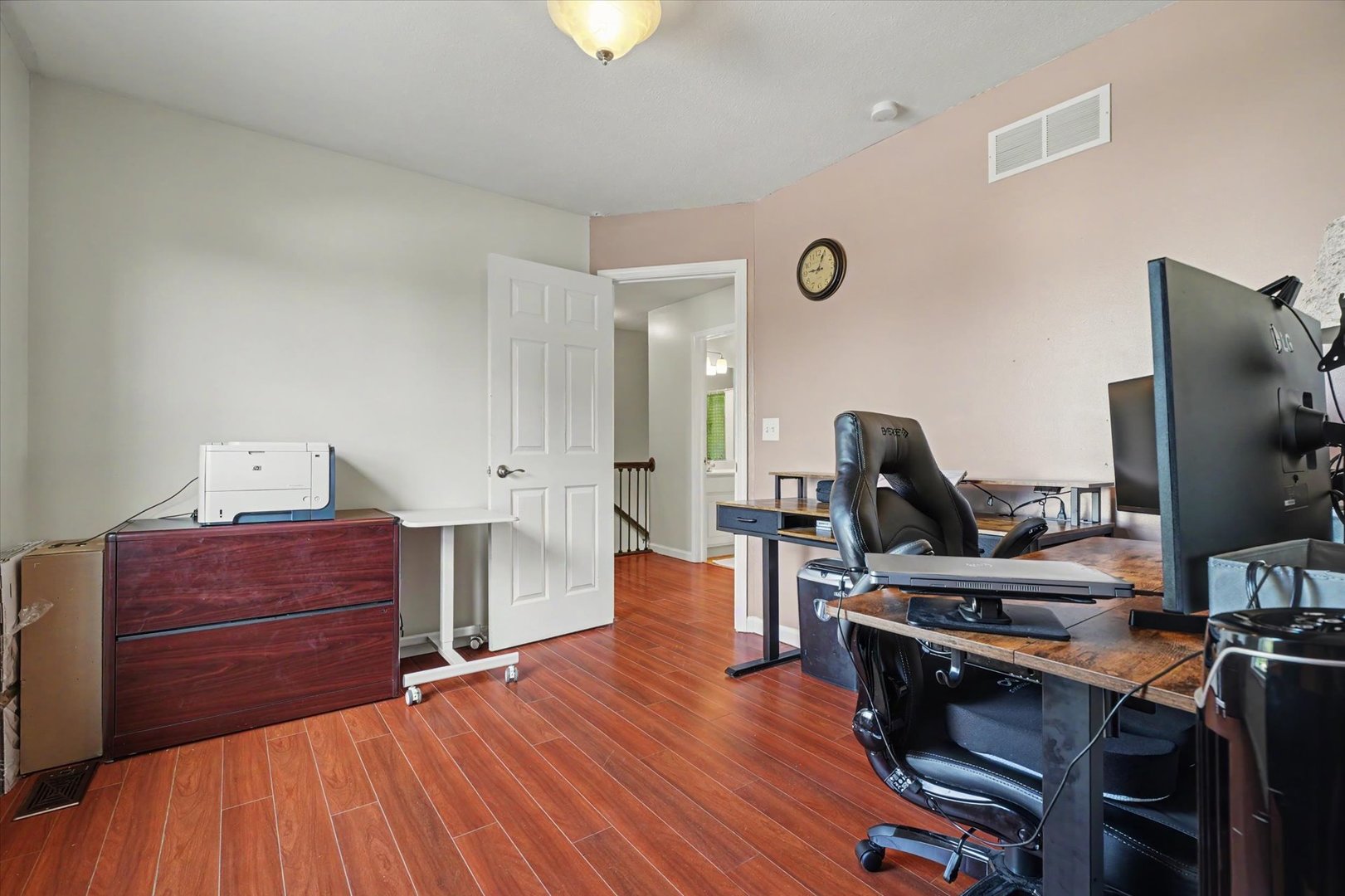 206 E Tomaras Avenue Property Photo 32