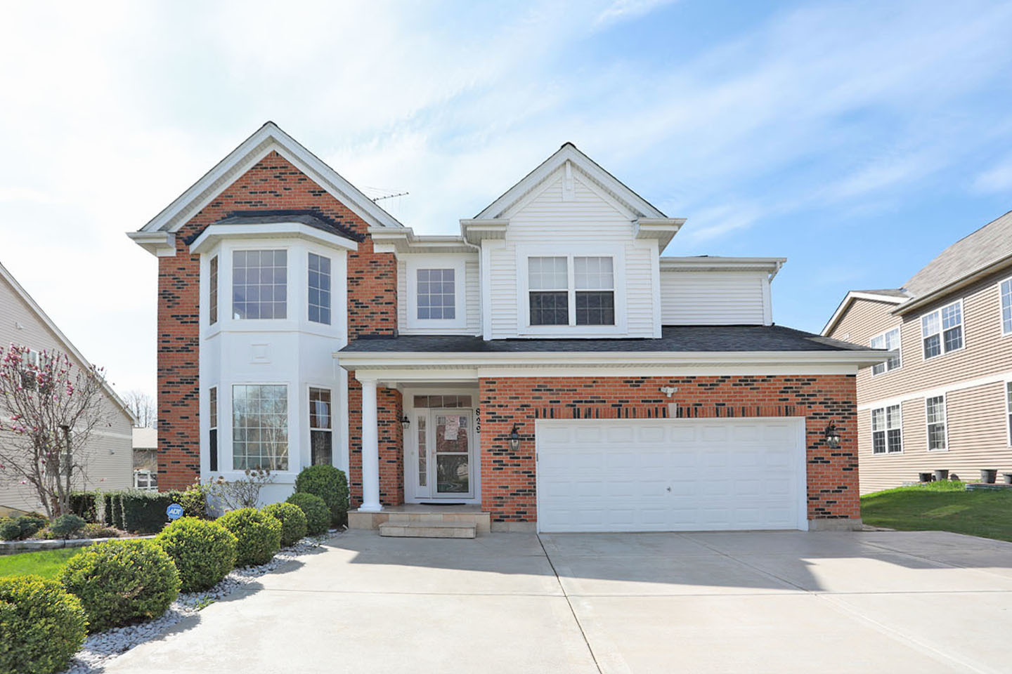 829 Clover Ridge Lane Property Photo 1