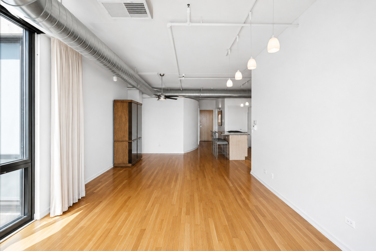 1530 S State Street 17r Property Photo 19
