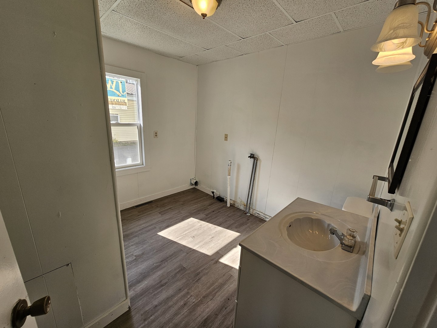 415 E Johnson Street Property Photo 14