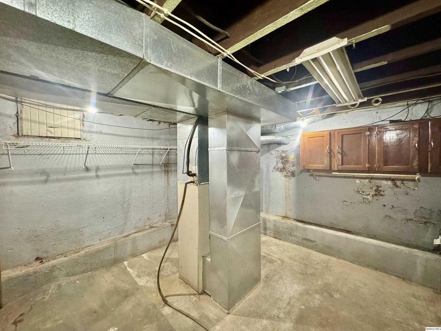 608 Adams Property Photo 15