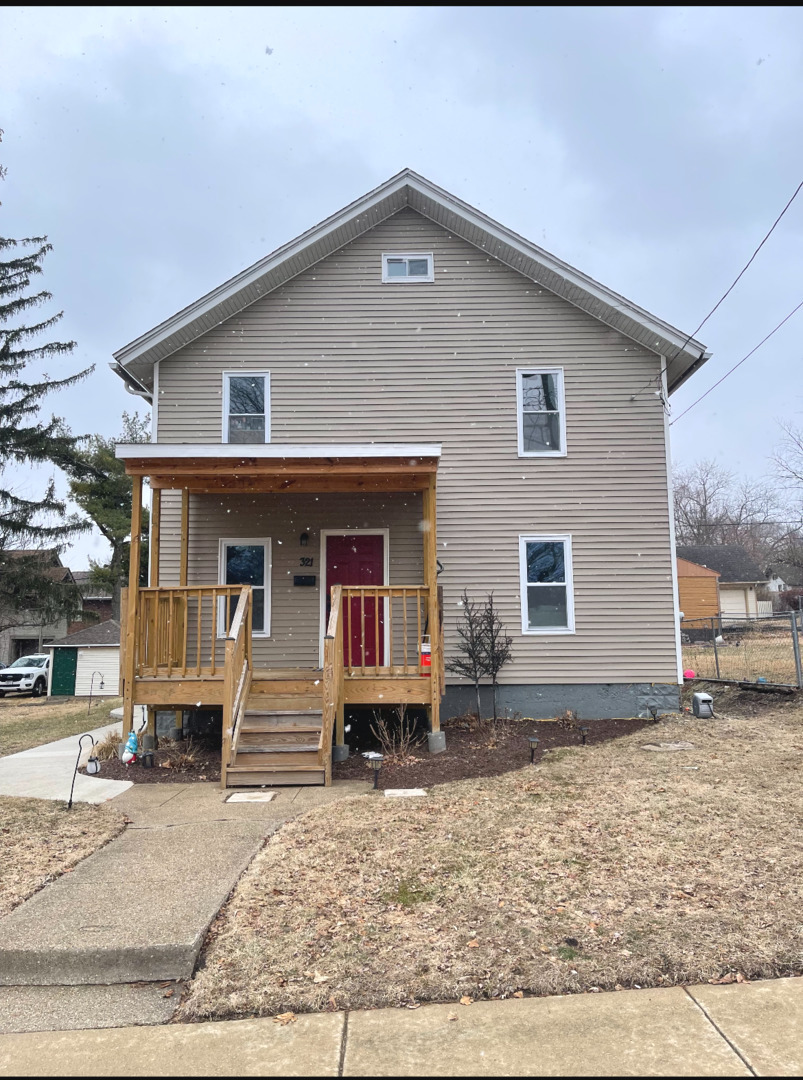 321 Washington Street Property Photo 1