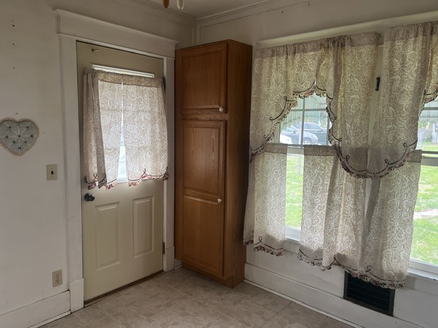 610 W Central Boulevard Property Photo 13