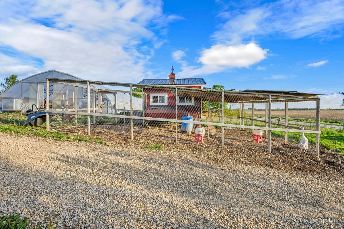 2s919 Dauberman Road Property Photo 49