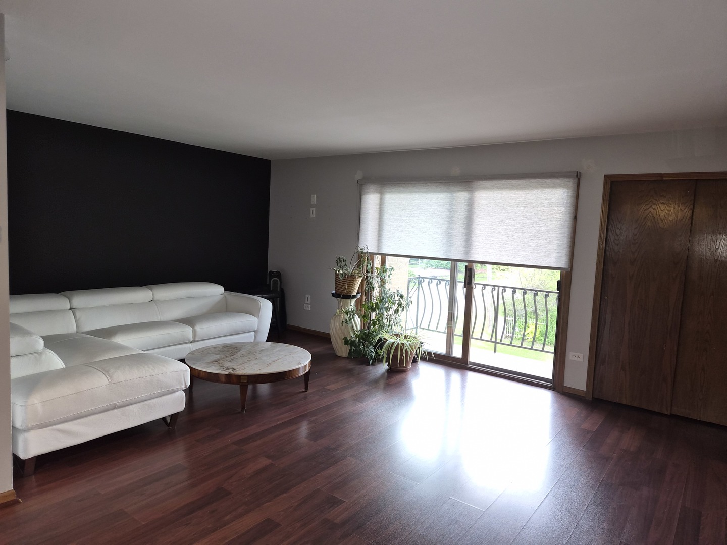 14655 Lamon Avenue 3s Property Photo 3
