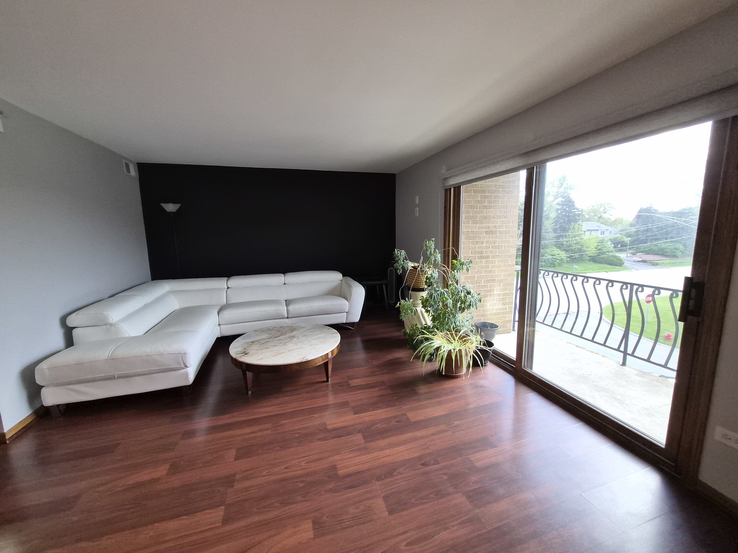 14655 Lamon Avenue 3s Property Photo 4