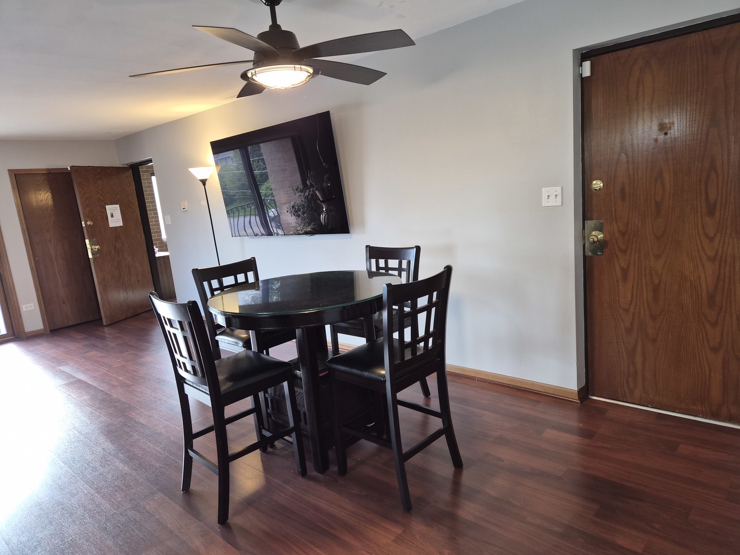 14655 Lamon Avenue 3s Property Photo 8