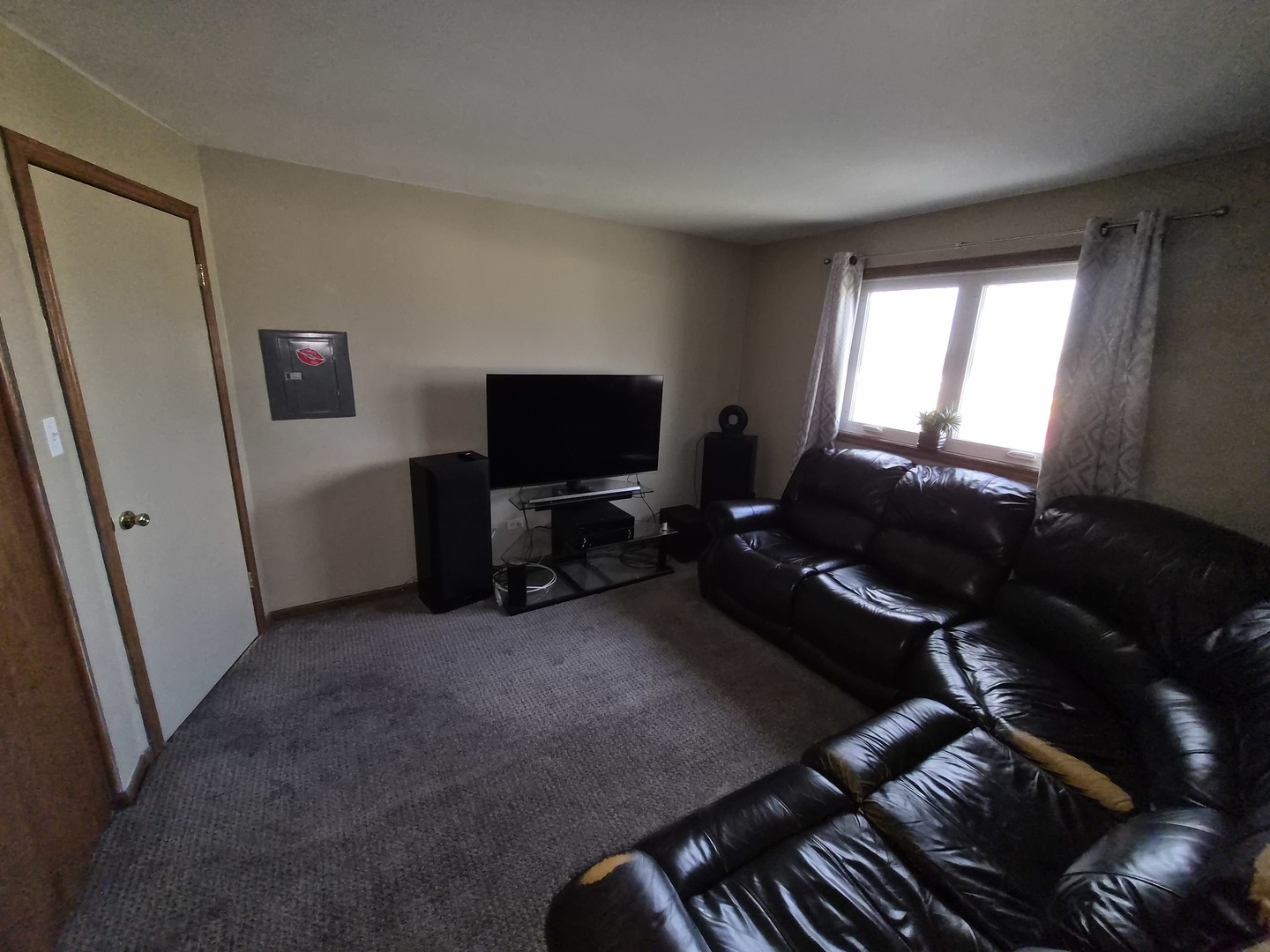 14655 Lamon Avenue 3s Property Photo 17