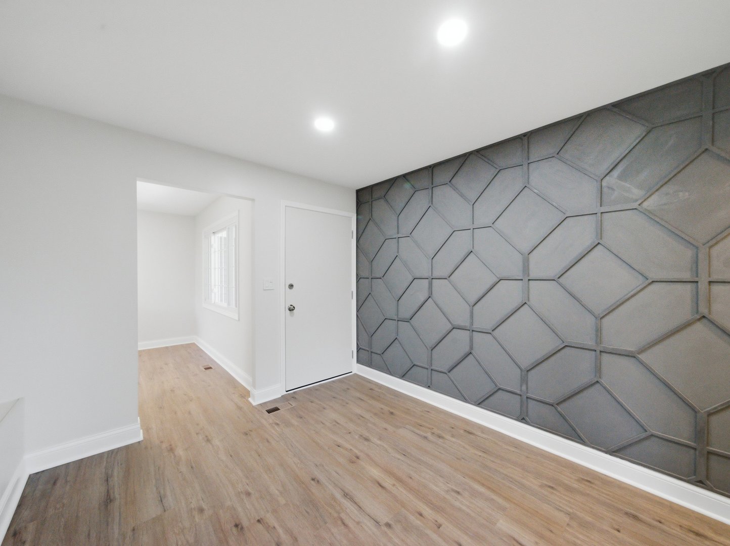 20 Emerson Drive Property Photo 4