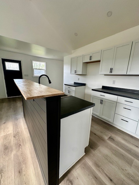 527 12th Street Property Photo 6